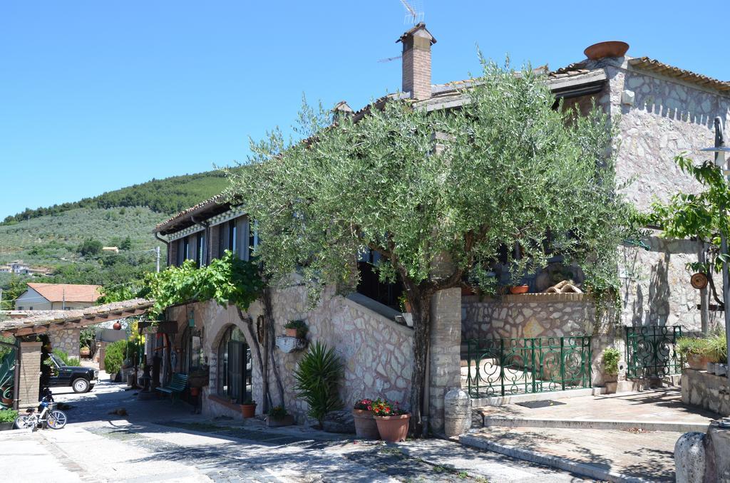 Il Borgo Dell'Ulivo Hotell Trevi Eksteriør bilde
